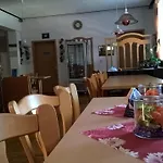 Zschirnsteinbaude 3*