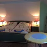 Zschirnsteinbaude 3* Kleingiesshubel