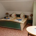 Zschirnsteinbaude 3*
