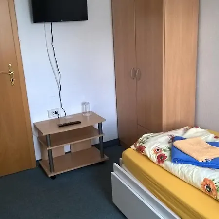 Zschirnsteinbaude Kleingiesshubel