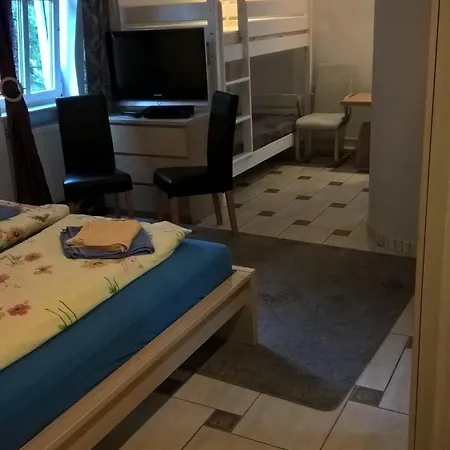 Zschirnsteinbaude 3*