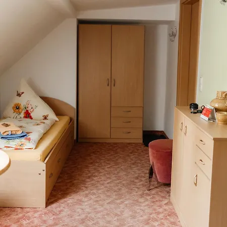 Zschirnsteinbaude 3* Kleingiesshubel