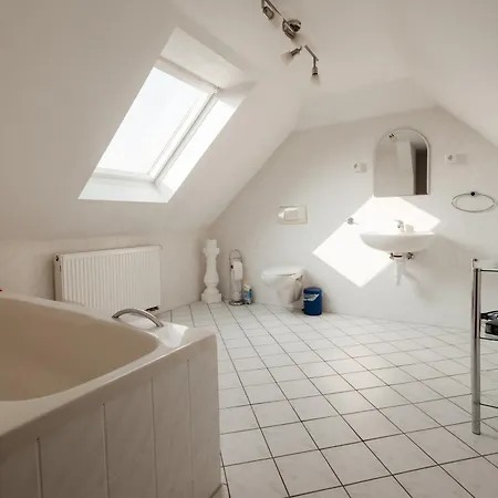 Zschirnsteinbaude Gæstehus 3*