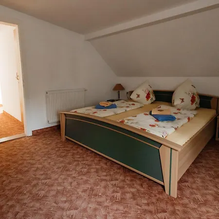 Zschirnsteinbaude 3*